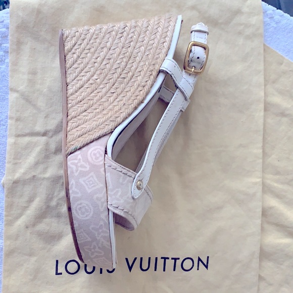Louis Vuitton Monogram wedges! Rare - Picture 8 of 11